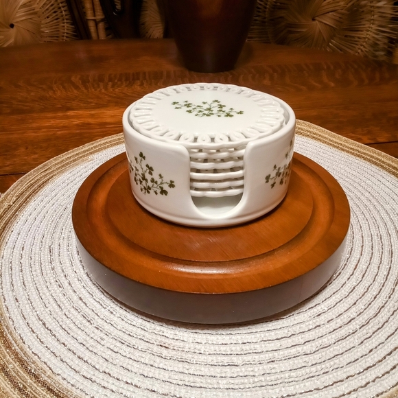 Shamrock Ceramic Lattice Coasters with Holder - Picture 2 of 5